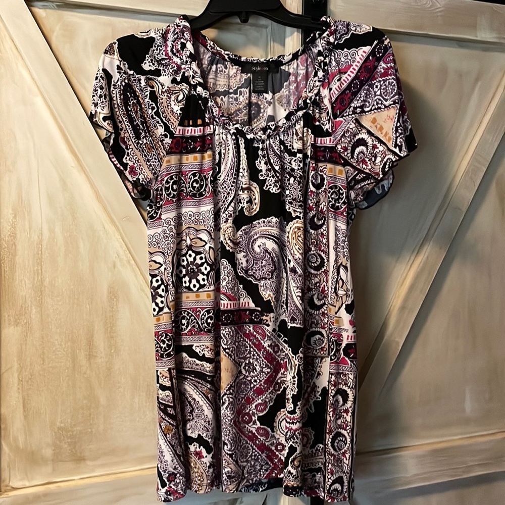 STYLE & CO  chic stylish pleated printed Top